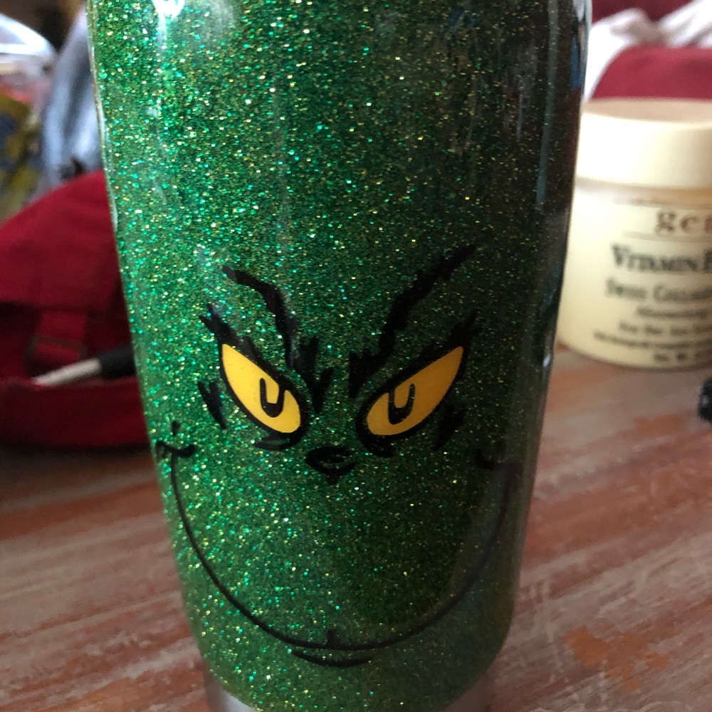 Grinch glitter tumbler